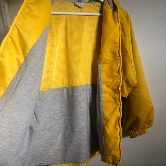 Vintage ☾⋆。Kids’ Nike windbreaker - Picture 6 of 7